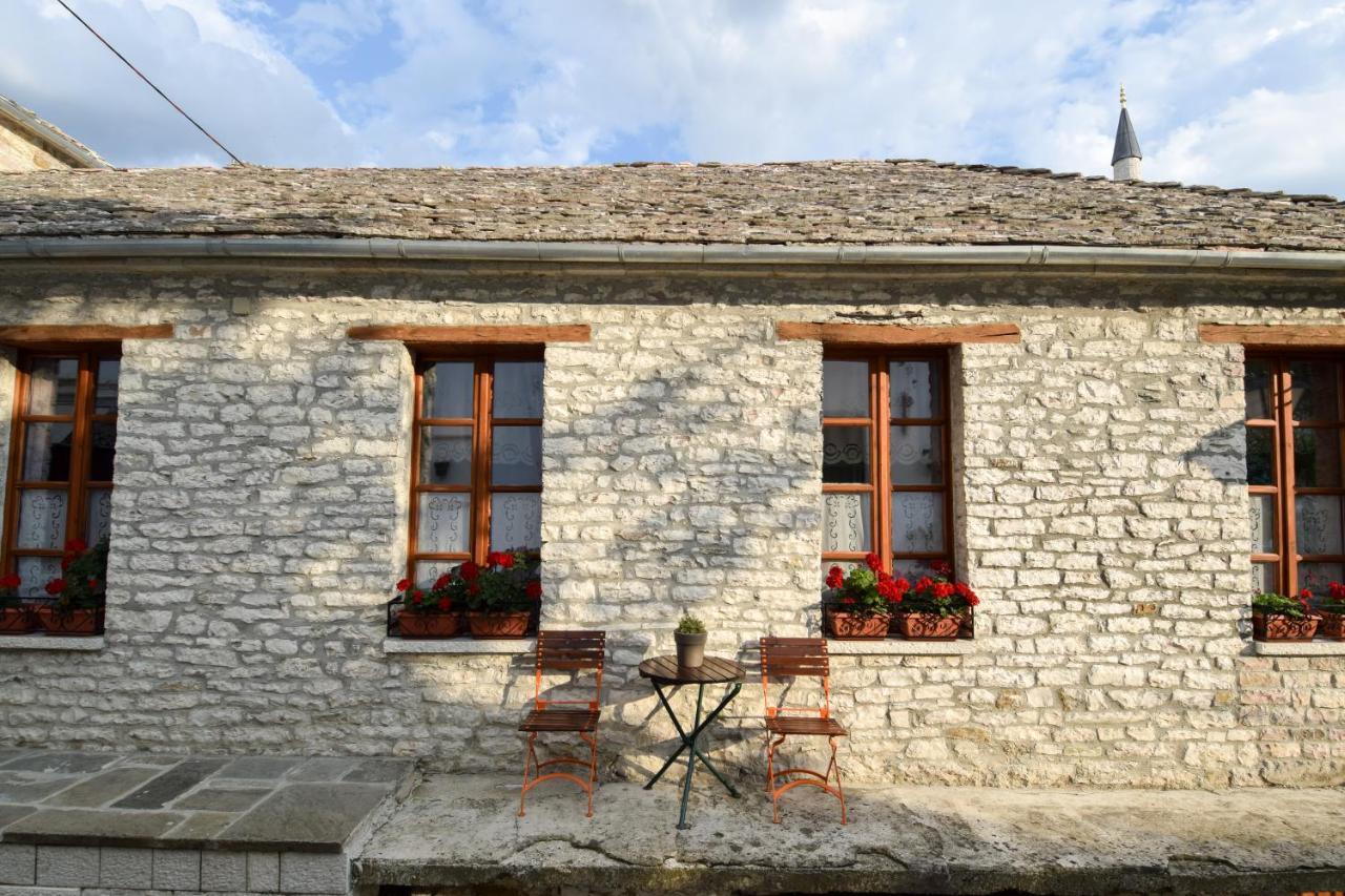 4 Rooms Gjirokastra Luaran gambar