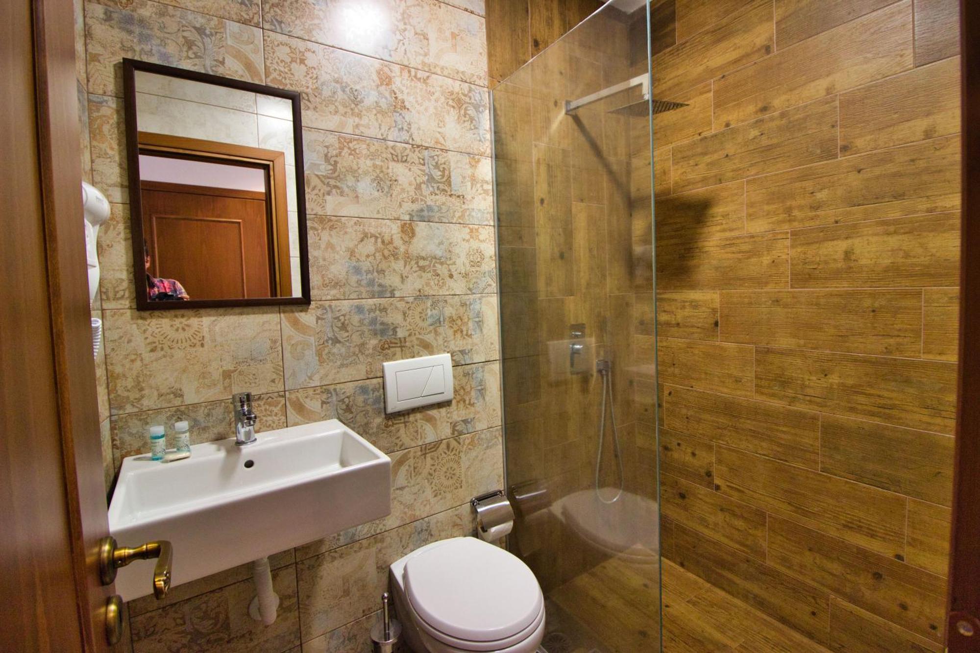 4 Rooms Gjirokastra Luaran gambar